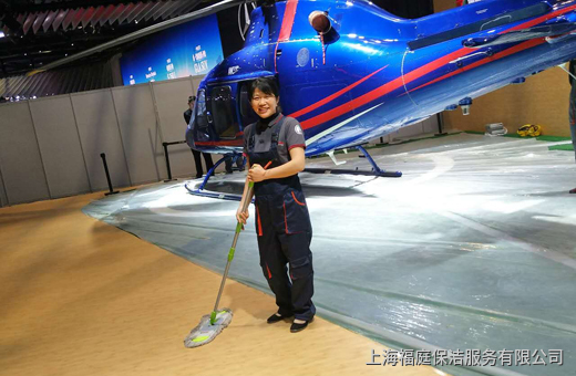 上海保潔公司員工風(fēng)采 上海保潔公司員工風(fēng)采