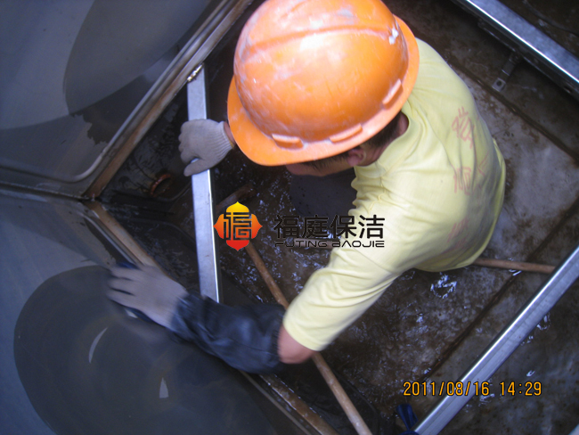 上海閔行區(qū)不銹鋼水箱清洗消毒公司 上海閔行區(qū)不銹鋼水箱清洗消毒公司